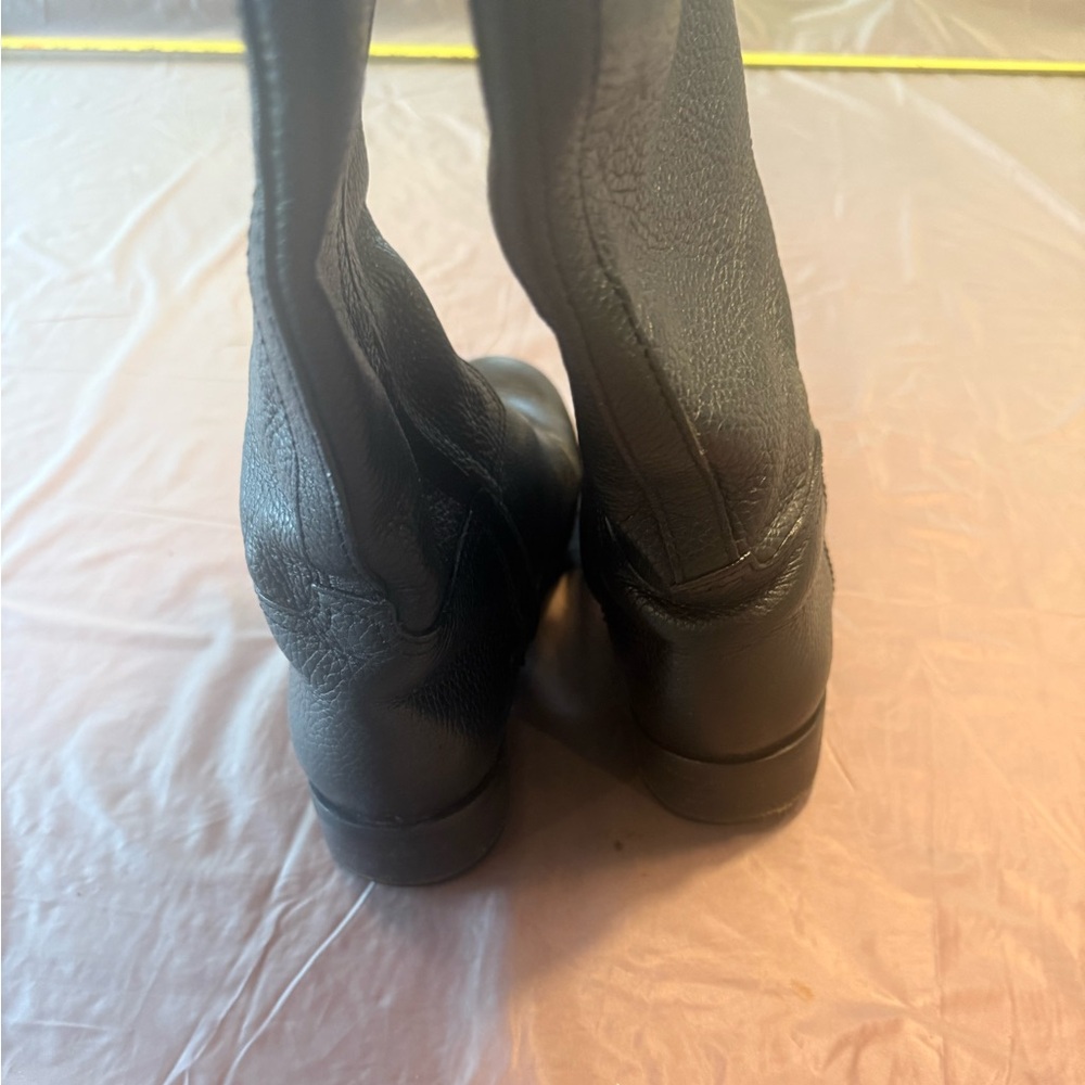 Tory Burch Junction Black Pebbled Leather Tall Riding Boots Gold Logo Size 7 - Picture 11 of 13